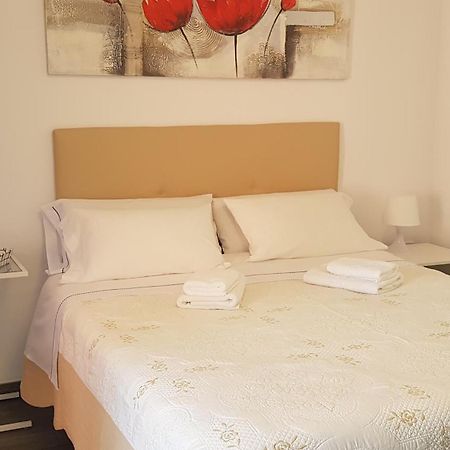 Apartamento Minerva Jupiter Беналмадена Стая снимка